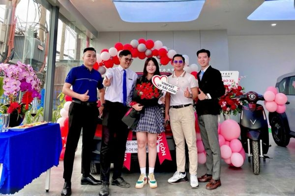 MUA XE, TRÚNG XE - NHÂN ĐÔI NIỀM VUI